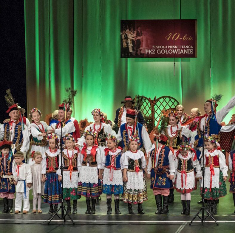 Zespół Pieśni i Tańca PKZ Gołowianie