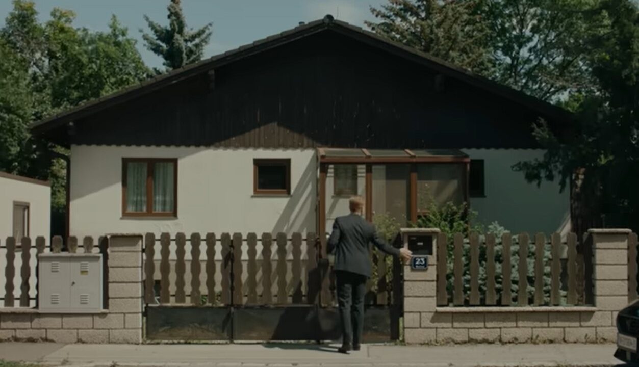 Kadr z filmu Paw zwyczajny
