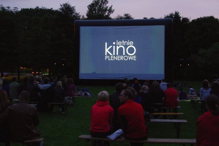 Letnie_Kino_Plenerowe_3