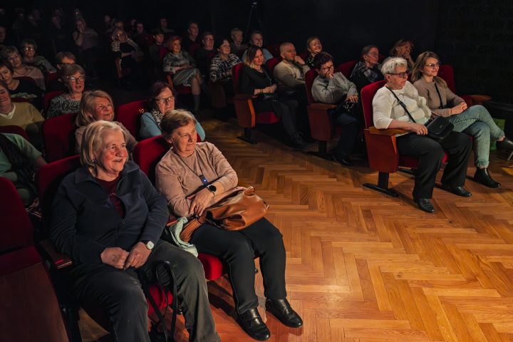 PKS - kabareton 25-03-04 (34)