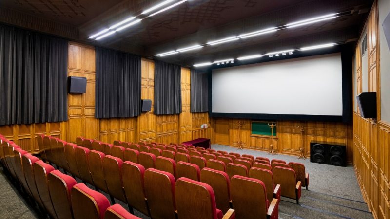 Zdjęcie Sali Kina Kadr z widokiem od prawej strony