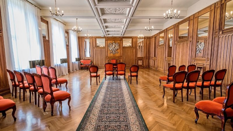 Zdjęcie Sali Ślubów od strony wejścia