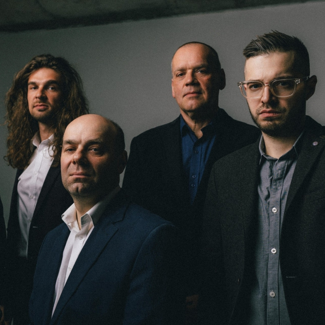 Fragment ze zdjęcia zespołu New Bone