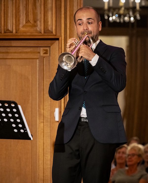 Koncert pt. Kto nie słucha, ten trąba