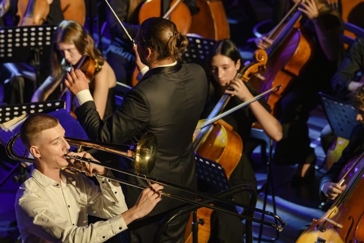 039 - Młoda Filharmonia Międzyszkolna