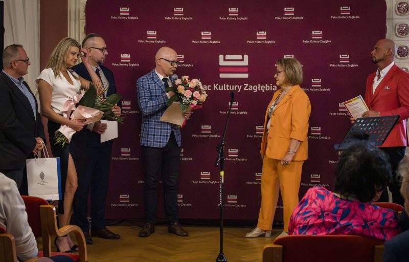 10_lecie_grupa_plastyczna_dabrowa (21)