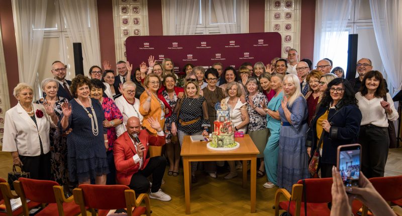 10_lecie_grupa_plastyczna_dabrowa (52)